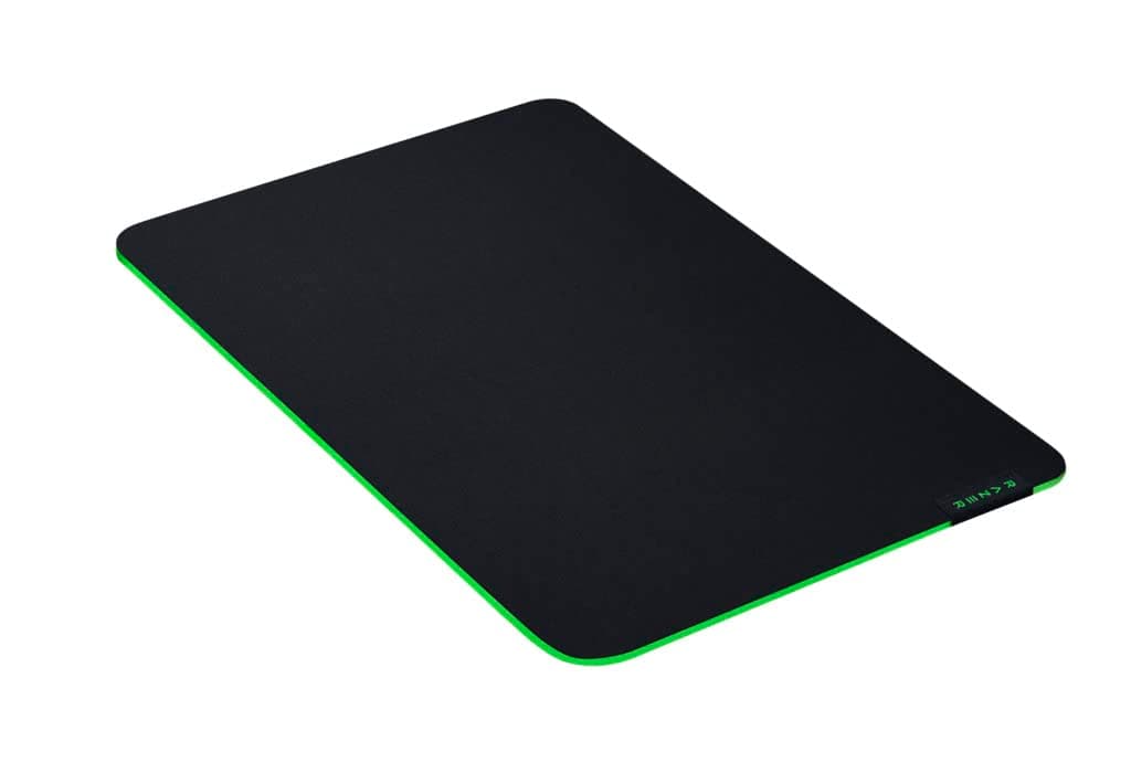 Razer Gigantus V2 Soft Gaming Mouse Mat Medium 360 x 275 x 3mm - RZ02-03330200-R3M1