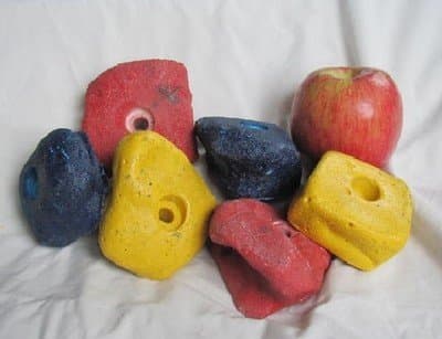 10 Colored Rock Climbing Holds with Free Hardware