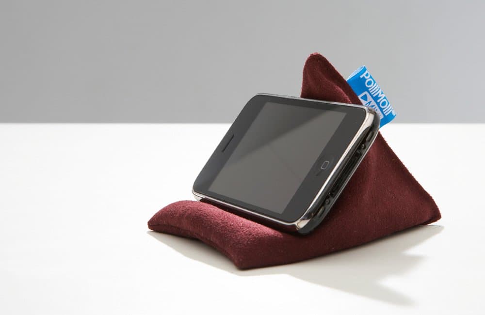 PolliMolli Mini Smart Phone Bean Bag Stand (wine)