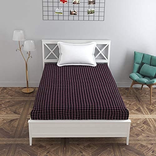 A Cube Luxury Solutions 260 GSM Quilted Cotton Mattress Protector/Cover Bed Protector King Size (4X6 Feet (48 X 72 Inches), Maroon)