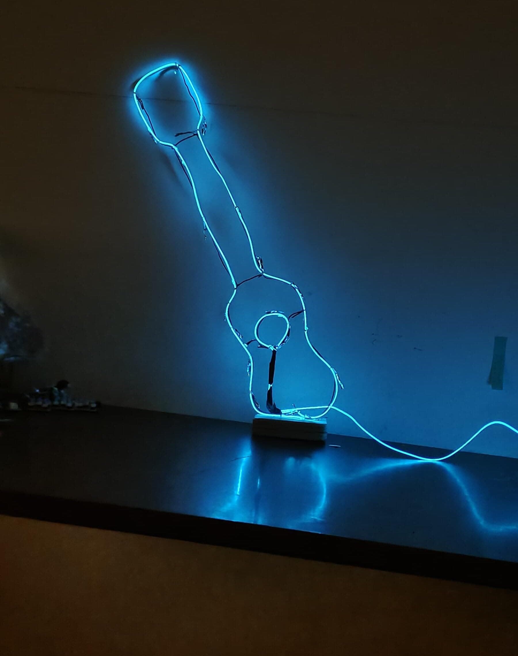 MakerVerse Electro Glow Art DIY Electronics Kit | Interesting STEM Projects | Learn Science, Technology, Engineering, Art, Math | DIY Gift | EL Wire Art - Sculpture (Ice Blue)