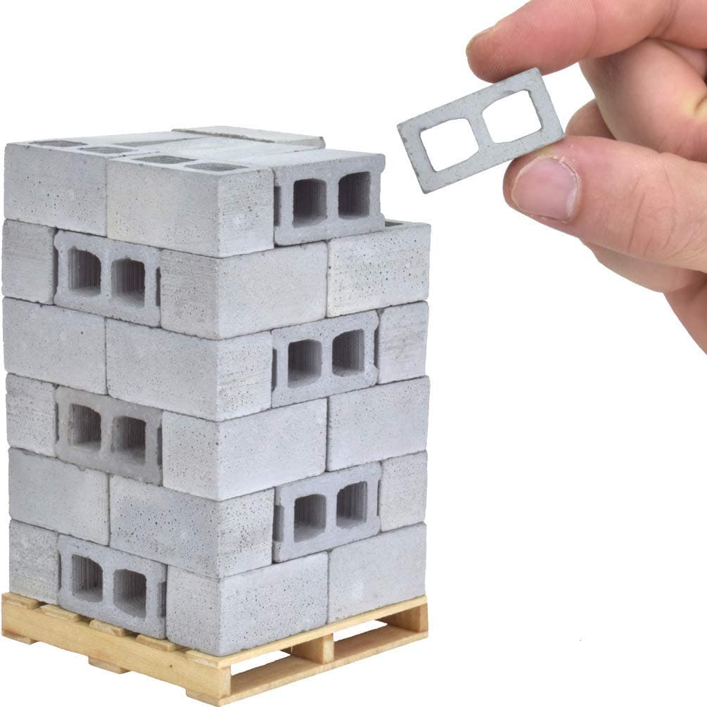 Mini Cinder Blocks with Pallet, 1/12 Scale (48 Pack)