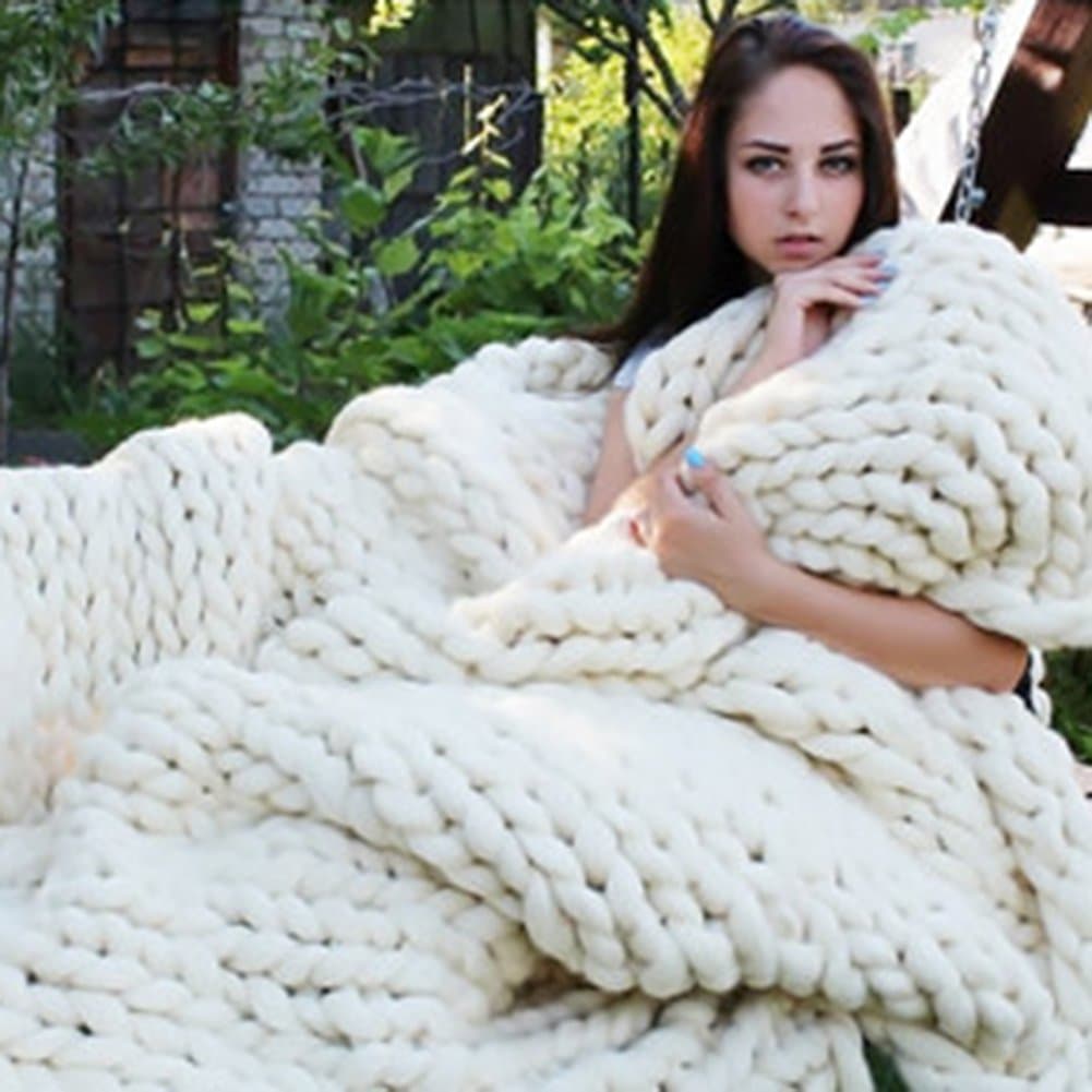 Fastar Chunky Knitted Blanket Handmade Thick Knitted Throw Sofa Blanket for Bedroom Living Room