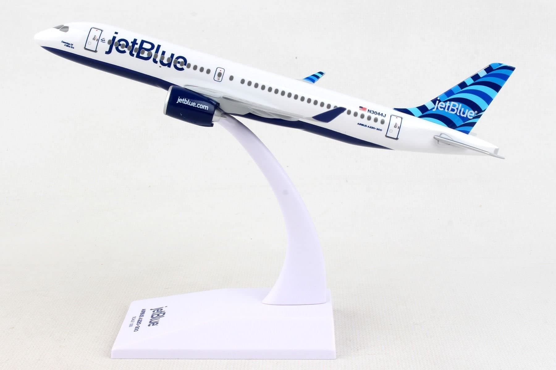 jetBlue A220-300 1/200 Scale Snap-Fit Display Model (SKR1092) – Dawning of a Blue Era – Officially Licensed Collectible for Ages 14+