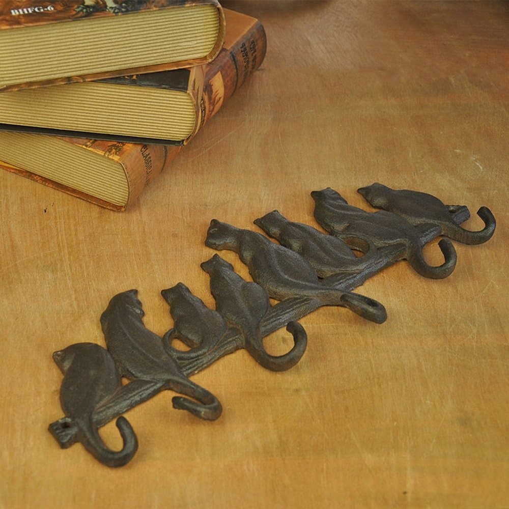 8 Cats Cast Iron Wall Hanger - Decorative Cast Iron Wall Hook Rack - Hats Bag Key Coat Vintage Design Hanger with 6 Hooks - Wall Mounted - Home Decorative Gift