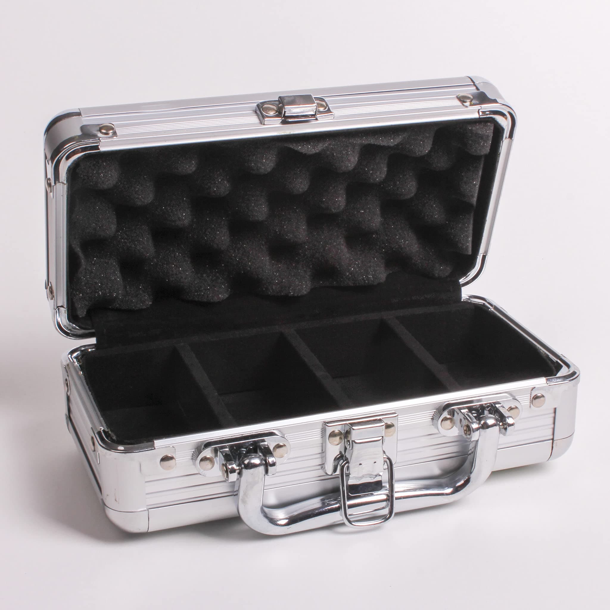 Traditional Silver Empty Poker Chip Plaque Case | Holds up to 40 Pieces | Includes Handle and Dividers