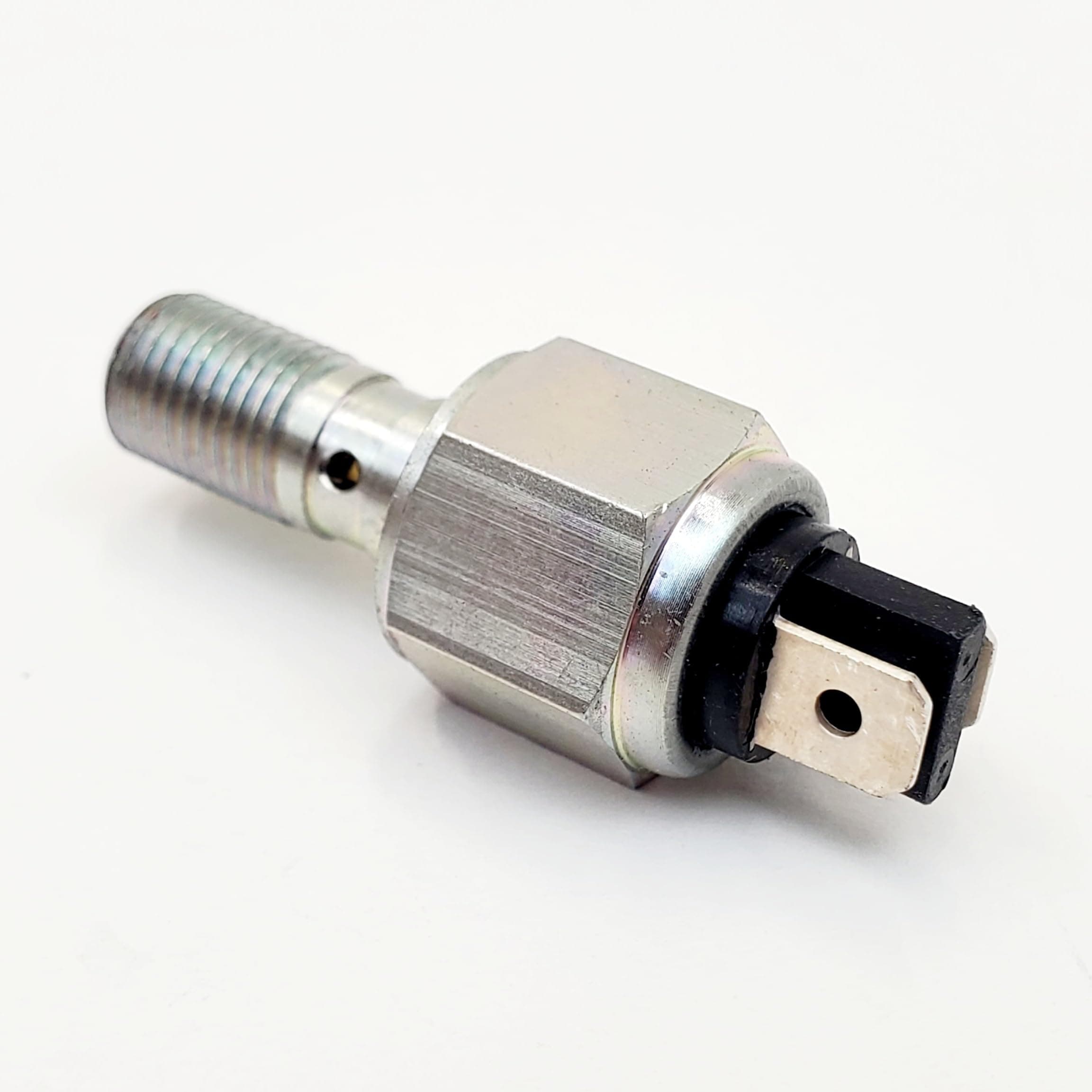 Hydraulic Rear Brake Light Switch for 2008-2017 Harley Dyna FXD Super Glide, FXDL Low Rider, FXDWG Wide Glide, FXDB Street Bob, FXDF Fat Bob, FLD Switchback - Replaces HD# 72026-08A - Made in Poland