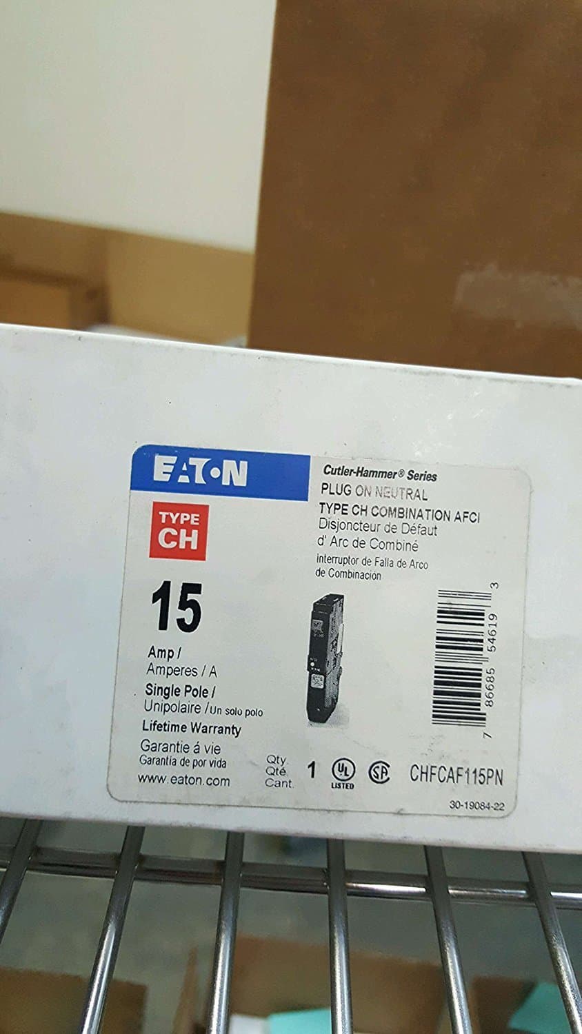 Eaton CHFCAF115PN Plug-in Mount Type CH Combination Arc Fault Circuit Breaker 1-Pole 15 Amp 120 Volt AC Fire-Guard