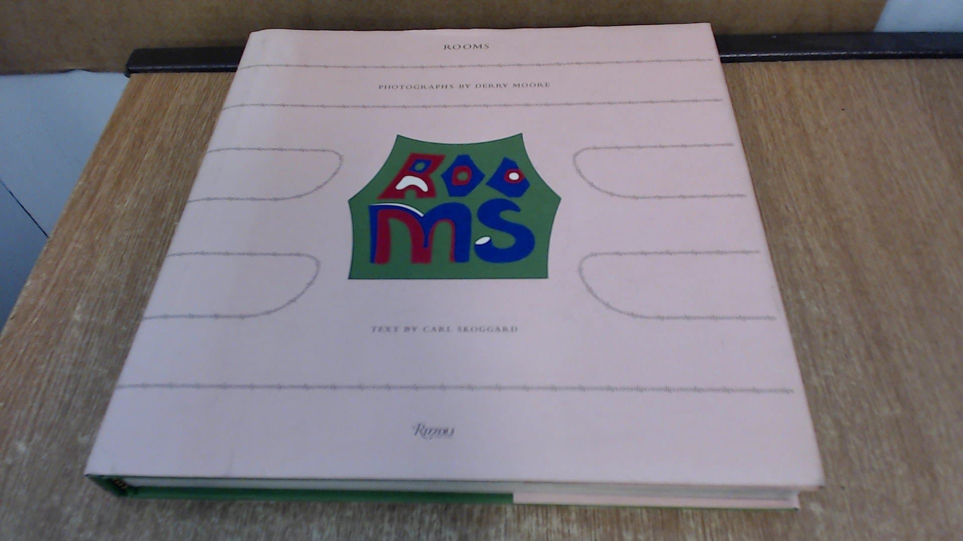 Rooms: Photographs by Derry Moore