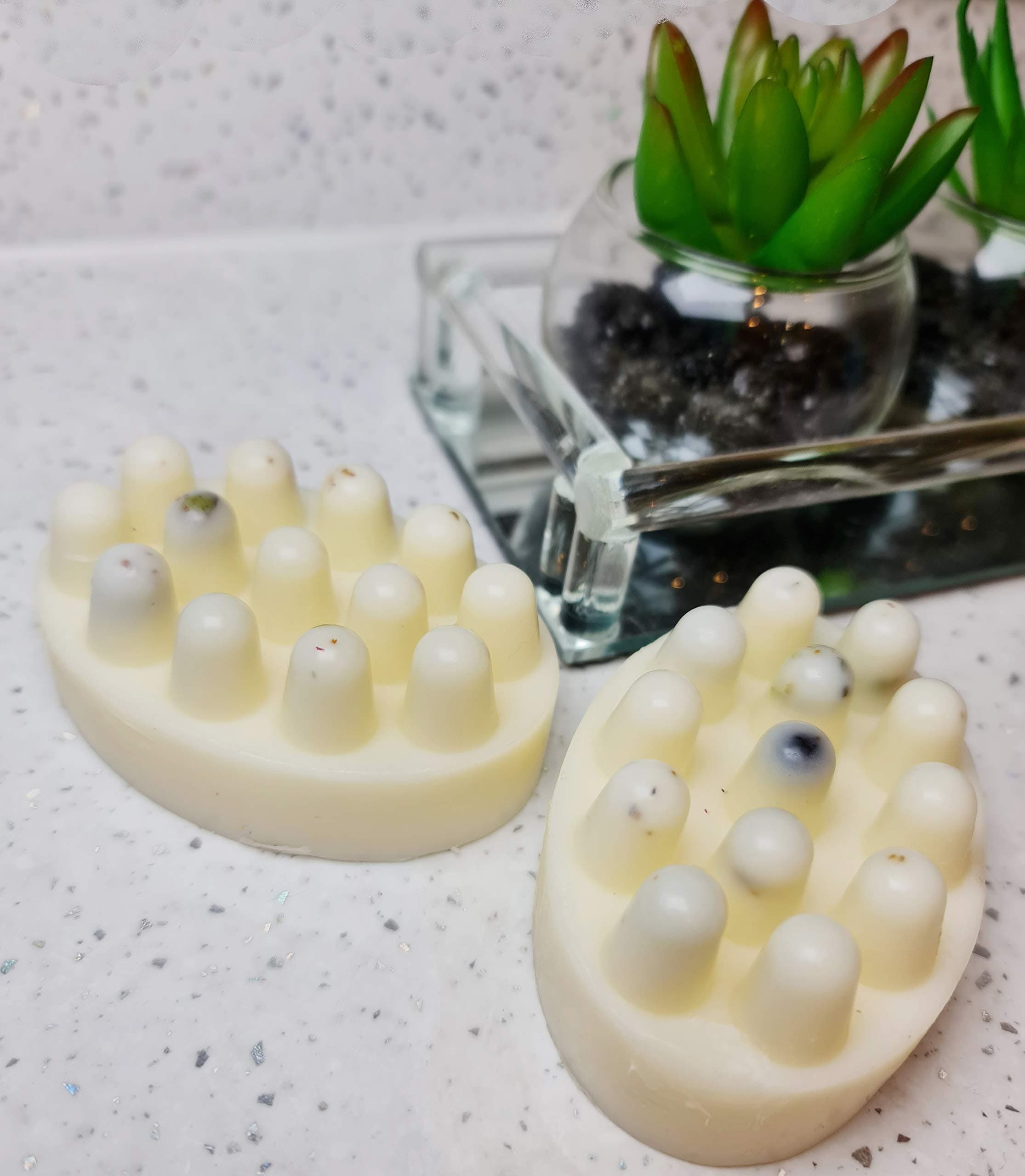 Handmade 100% Natural SOLID BODY LOTION BAR -Cocoa & Shea Butter, Coconut Oil, Beeswax, Dried Flowers, Natural Essential Oils (Neroli, Patchouli, Orange, Eucalyptus, Lemongrass) MASSAGE BAR 80g[Amazon-developed Certification] Compact by Design