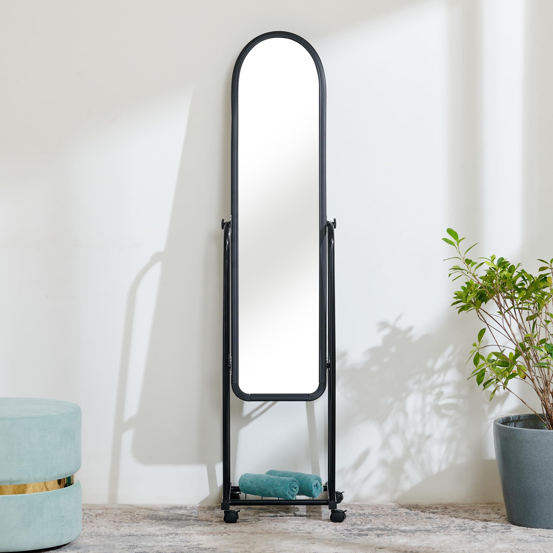Helios Polaris Metal Standing Mirror - Black | Rectangular