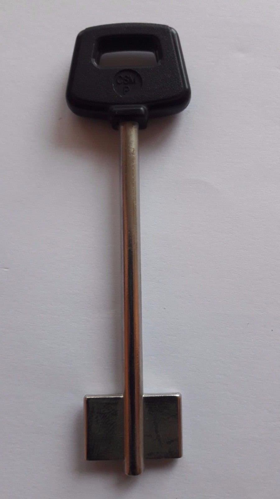CSMP CISA Double Bit Key Blanks/Schlüsselrohlinge/Chiave Grezza/Clés/Llave Gorjas