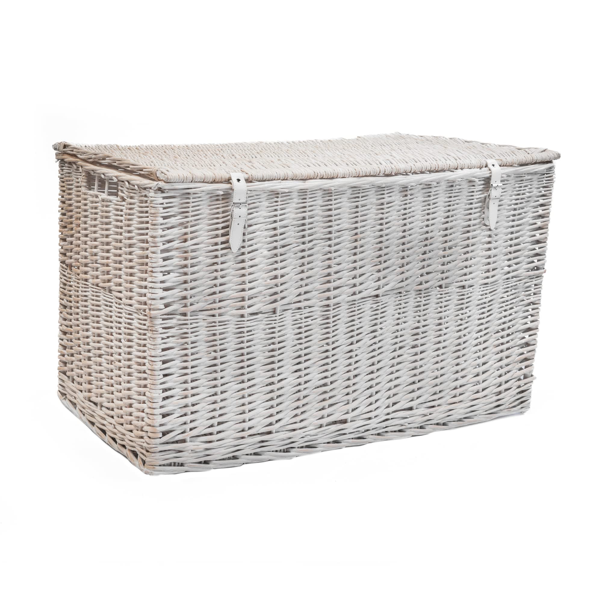 Arthur Cameron - Lightweight Wicker Storage Trunk, Storage Box with Lid & Leather Straps - Woven Chest, Basket, Large Wicker Basket with Lid (White Wash, Extra Large)