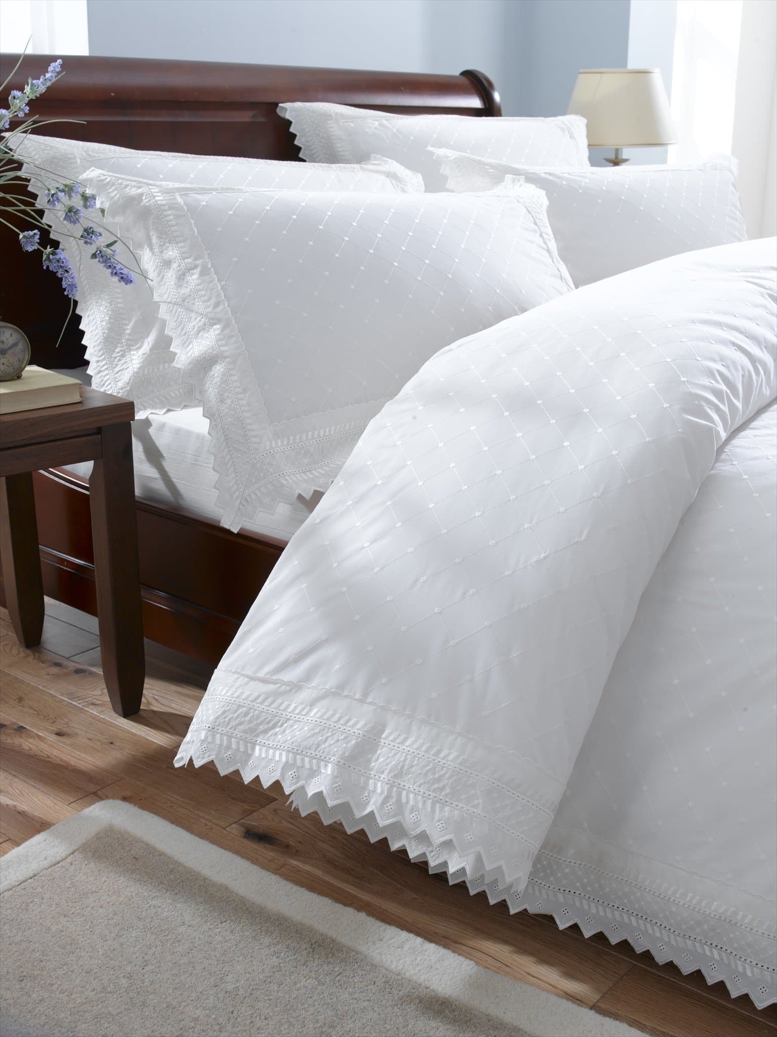 Bedmaker Balmoral White Double Duvet Cover Set