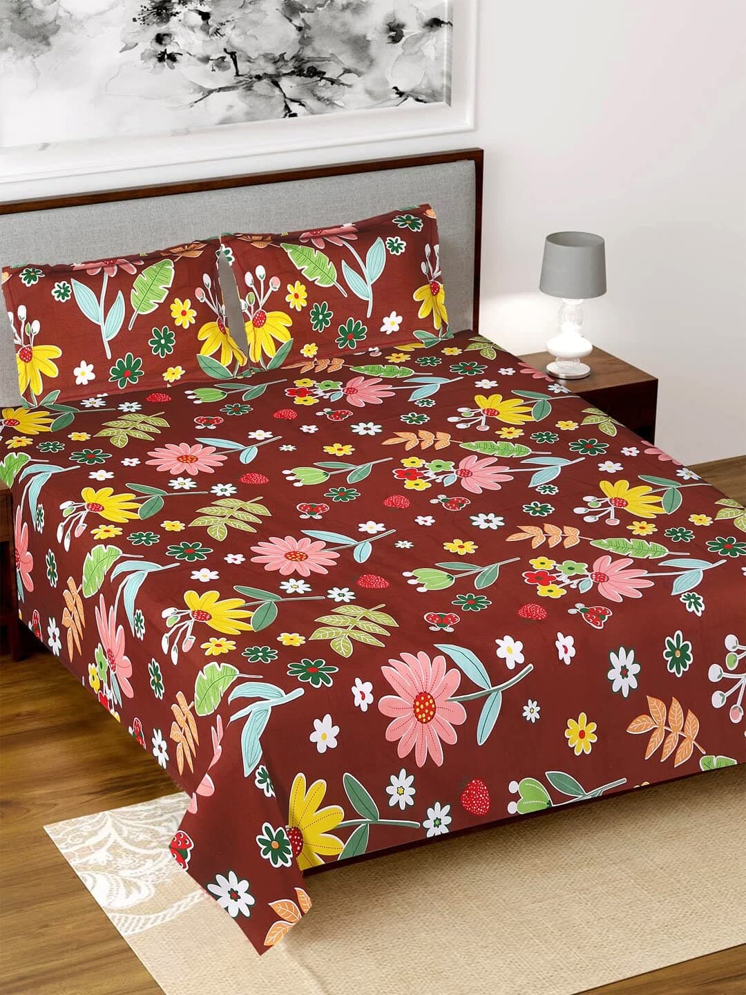 DECOMIZER Cotton Feel Glace Cotton Elastic Fitted Printed King Size Double Bed Bedsheet with 2 Large Size Pillow Covers (72 x 78 Inches, Marron Flowers)