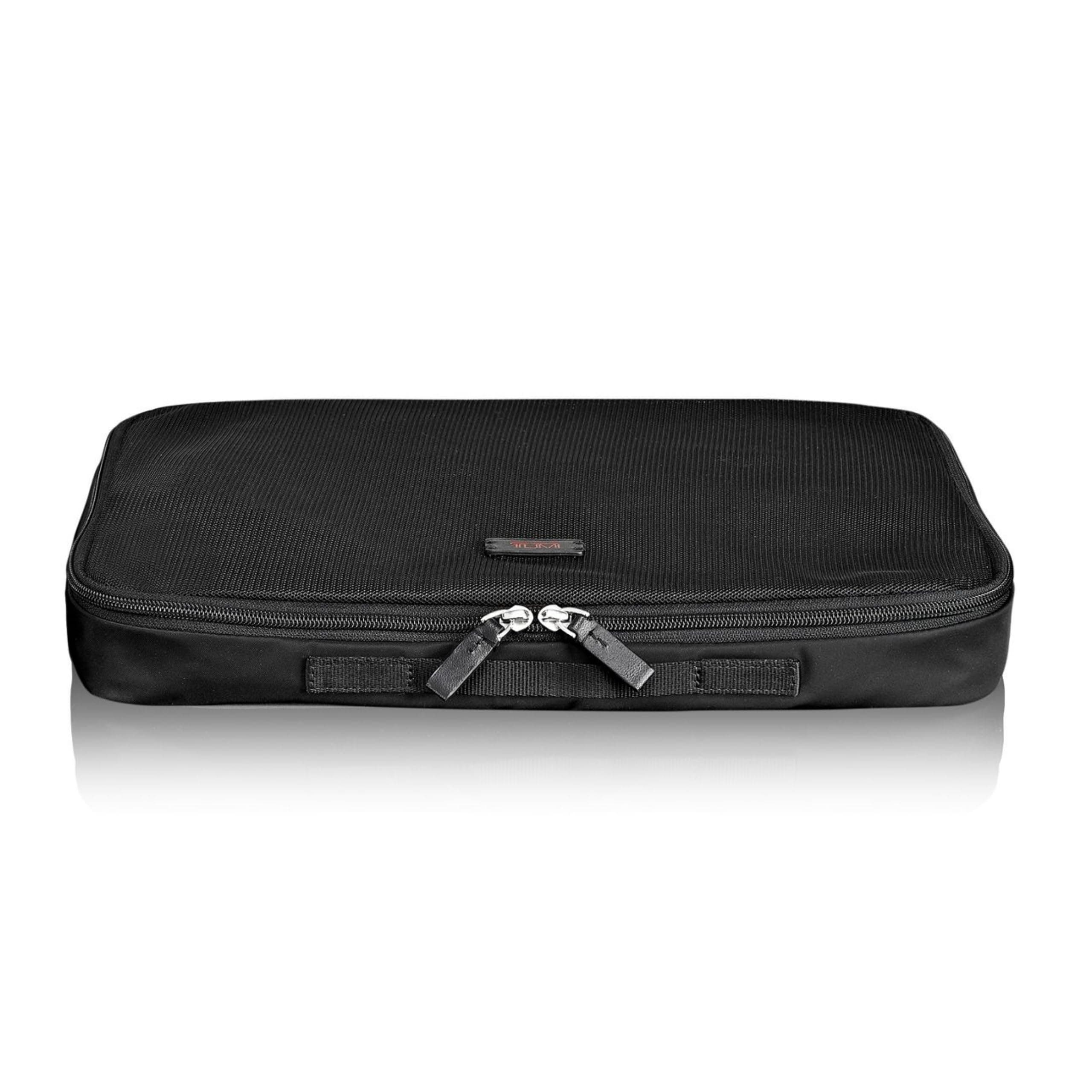 TUMI - Large Packing Cube - Travel Suitcase Organizer - Luggage Cube for Packing Clothes, Toiletries, Bulky Items - Black