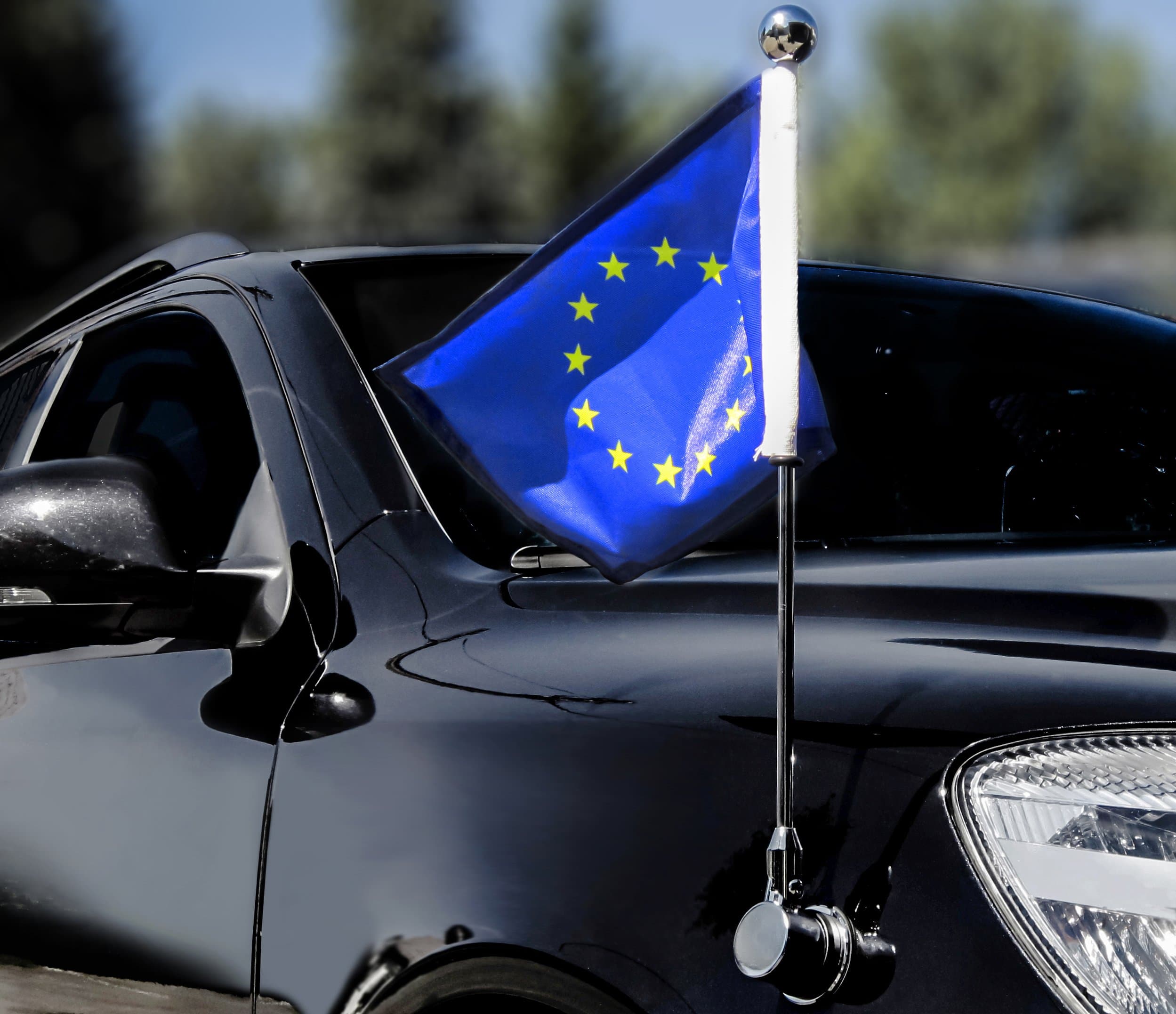 Car Flag Diplomat-Bayonet-Chrome