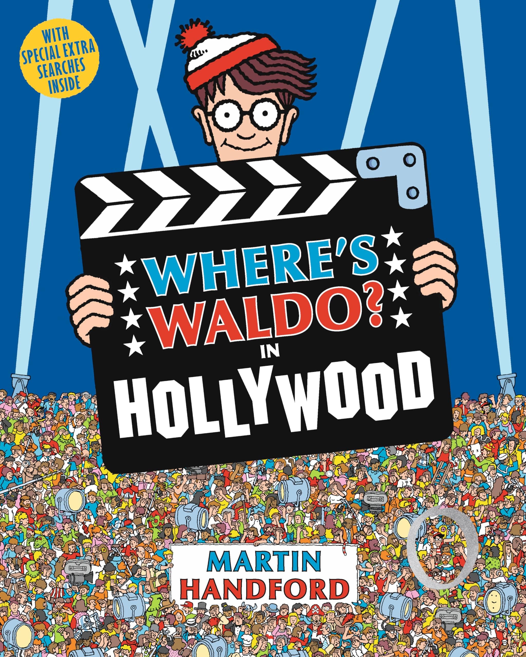 Where's Waldo? In Hollywood: (A Hidden Object Activity Book with Search & Find Puzzles and Spot-the-Difference Game - a Perfect Gift & Travel Companion for All Ages)