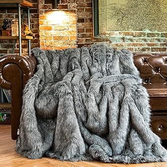 BATTILO HOME Faux Fur Throw Blanket Large Grey 150x200cm Luxury Fuzzy Warm Cozy Fluffy Fur Blanket for Bed, Sofa, Couch Home Decor