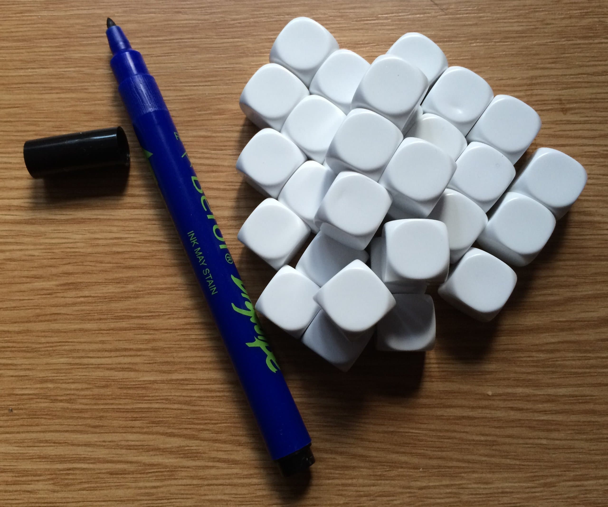 Blank Dice pack of 30 Re-writeable White with Dry Wipe Marker Pen