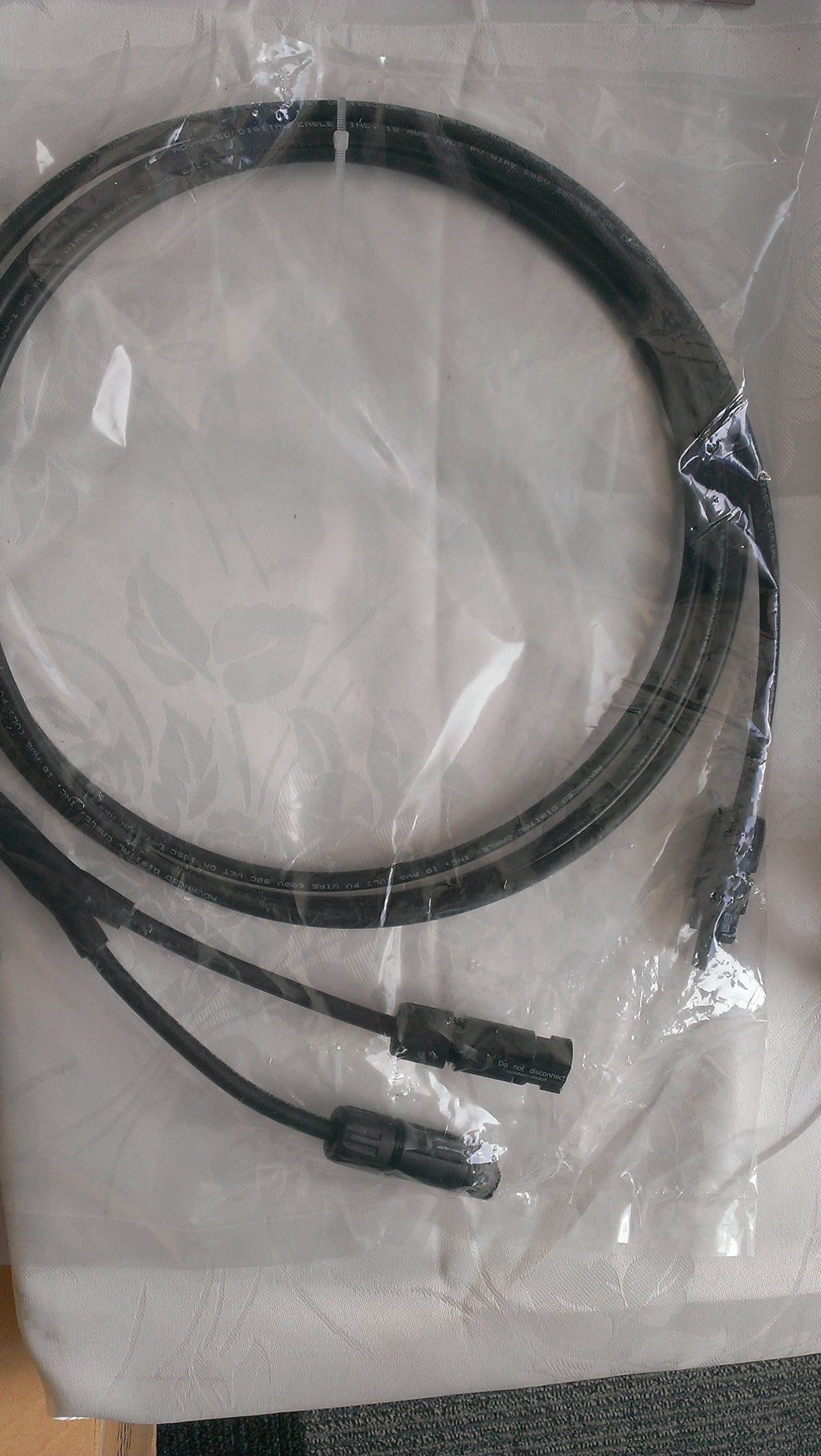 10' Multi-Contact MC4 #10AWG Output PV-Cable with Branch end (male)