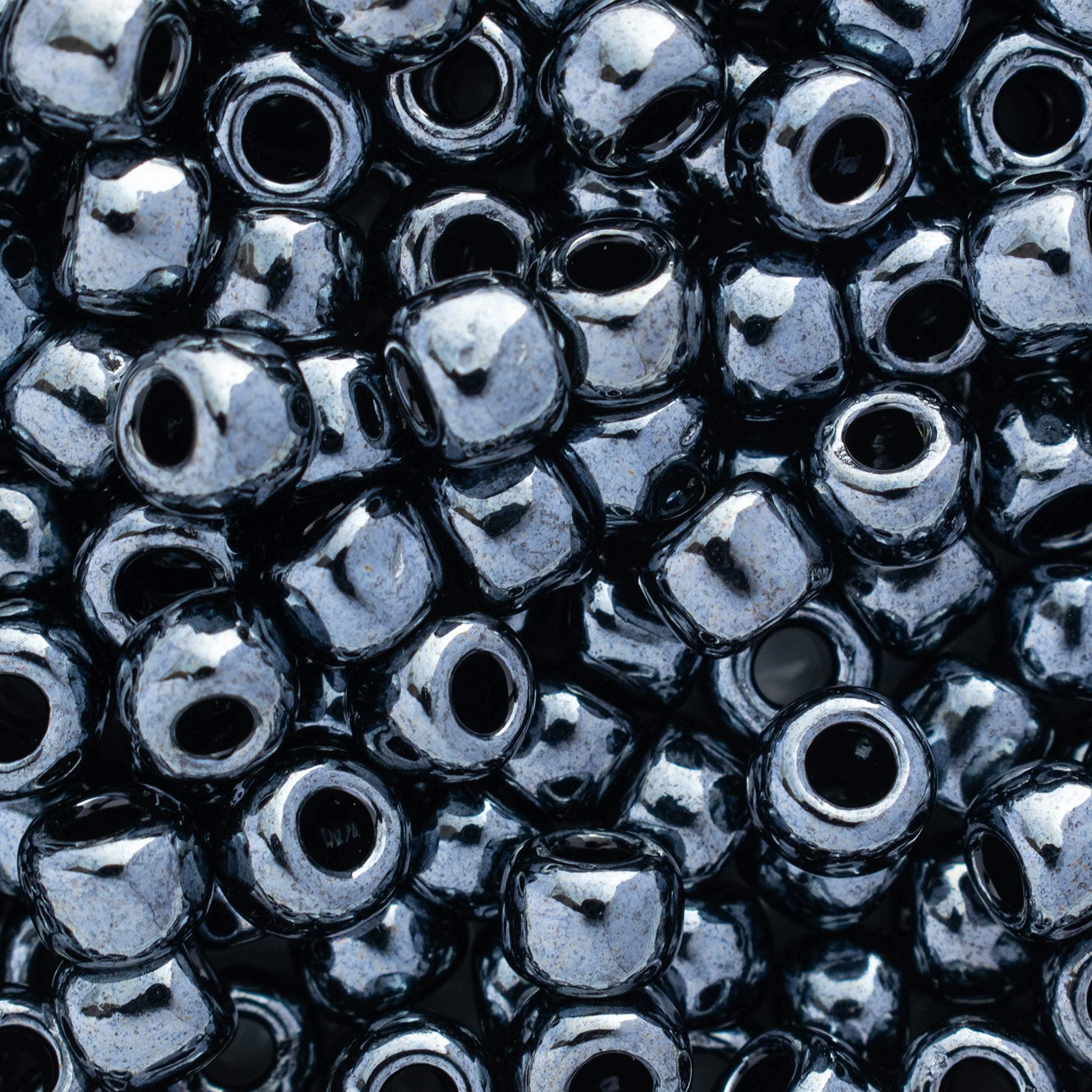 Round Seed Beads Size 3/0 (5.5mm), 81 Metallic Hematite Beads, Apprx. 8grams, Japanese Seed Beads for Jewellery Making, Beading, Embroidery, Bead Crochet, Bead Knitting etc.