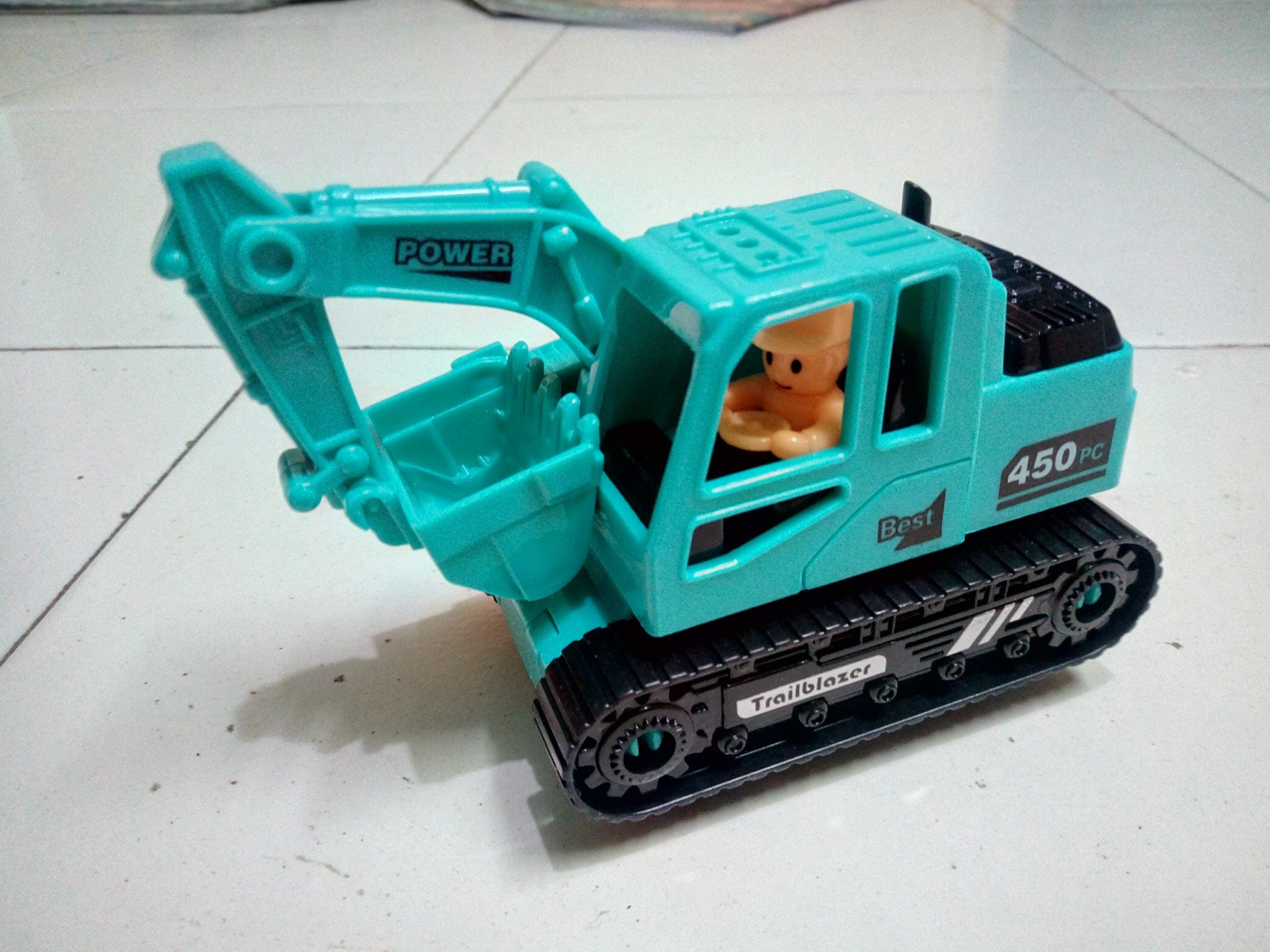 Raj Enterprises JCB Crawler Excavator Unbreakable Friction Simulation Model (Multicolor)