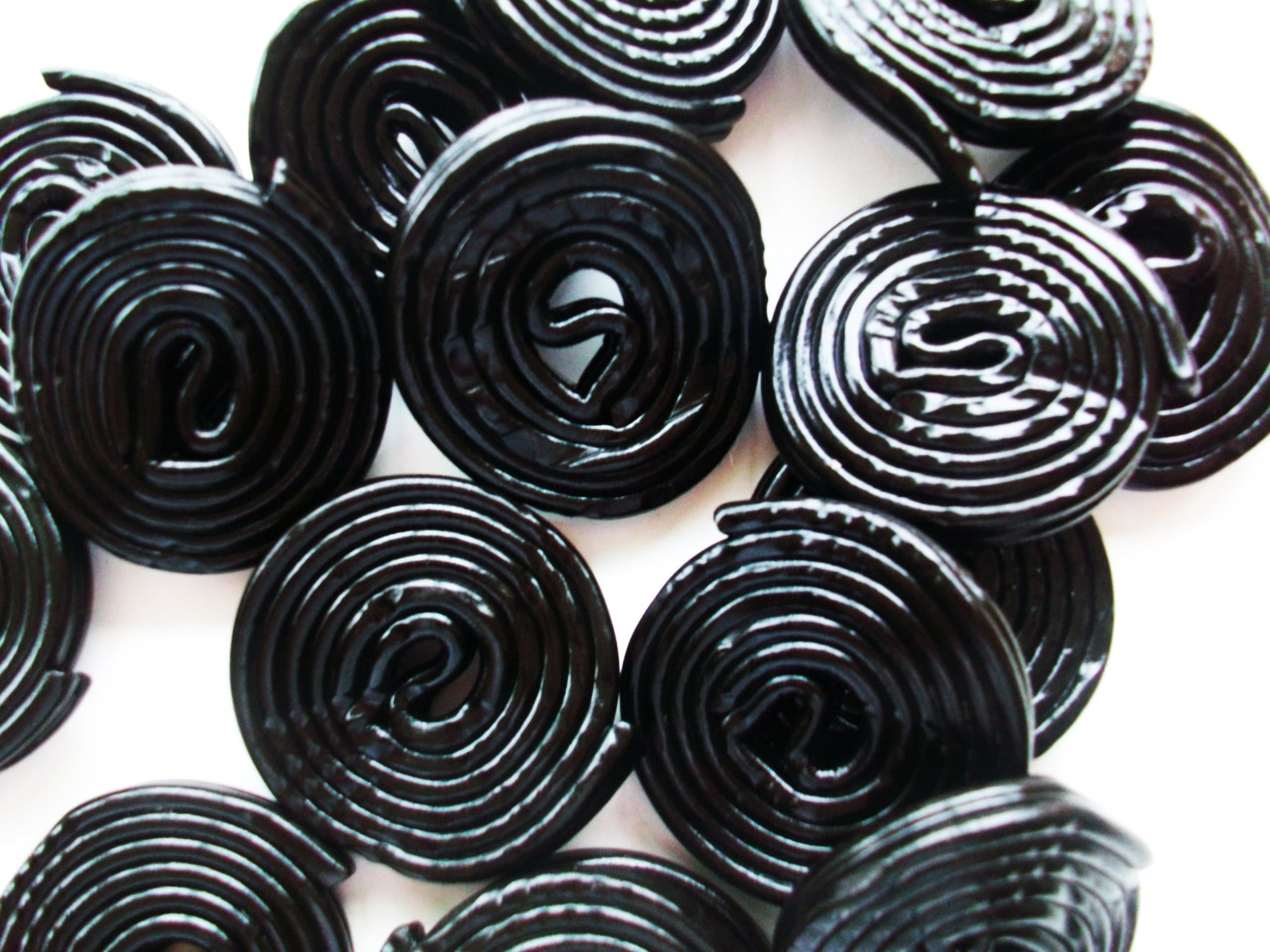 Liquorice Wheels 1kg bag