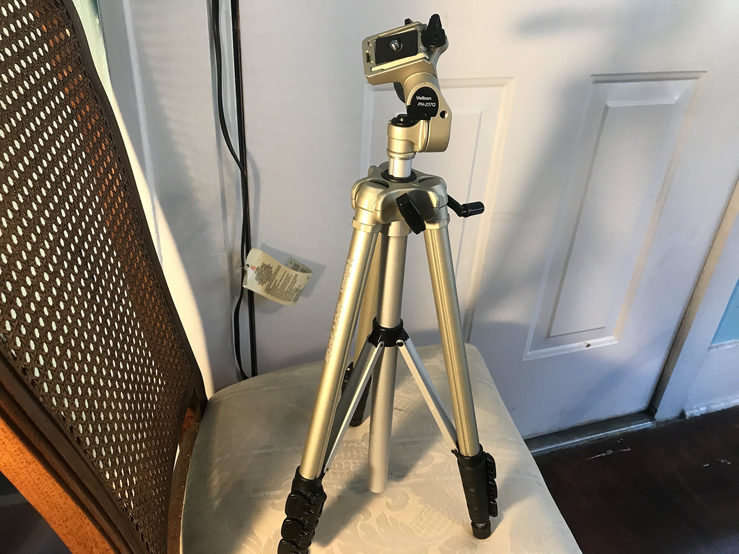 Velbon Maxi 347GB Tripod and Case - Black