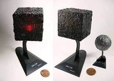 A set of Borg Cube and Borg Sphere - Special Premium item (with BONUS) - Furuta Star Trek Federation Ships & Alien Ships Collection 3 Miniature Display Model