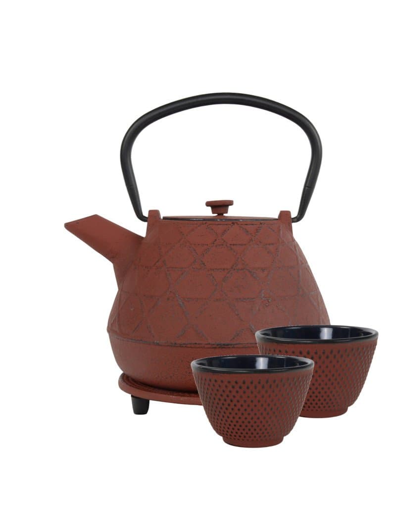 Teaclassix Hewi Cast Iron Tea Set Red. 1 Teapot 1 L with Stainless Steel Infuser, 2 Teacups 120 ml, 1 Trivet. Traditional Japanese Style. In attractve Giftbox. The Perfect Gift for a Tealover.