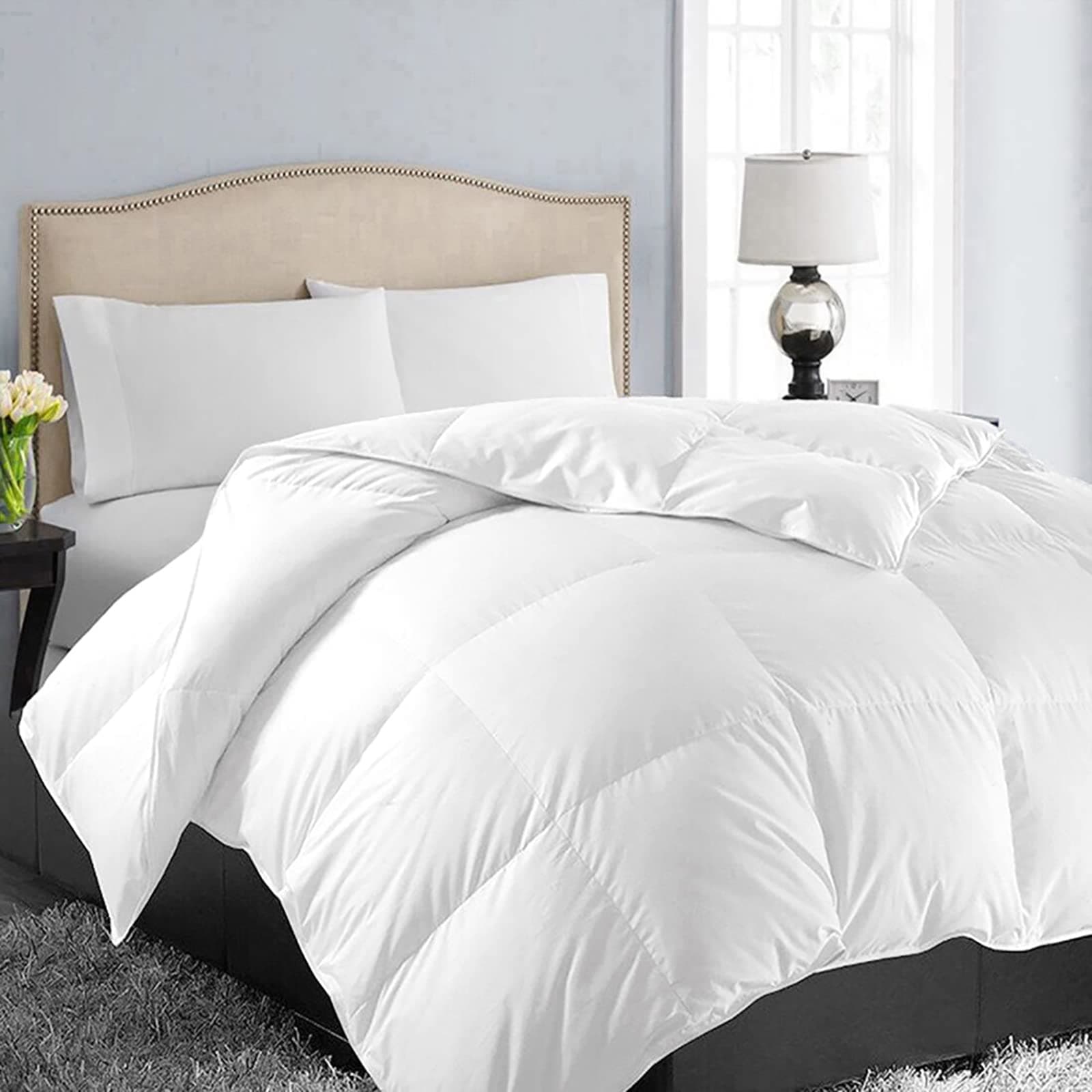 EASELAND Twin Size Down Alternative Comforter - Quilted Duvet Insert for All Seasons, Soft Lightweight with Corner Tabs, Summer Winter Warm Bedding, White 64×88 Inches