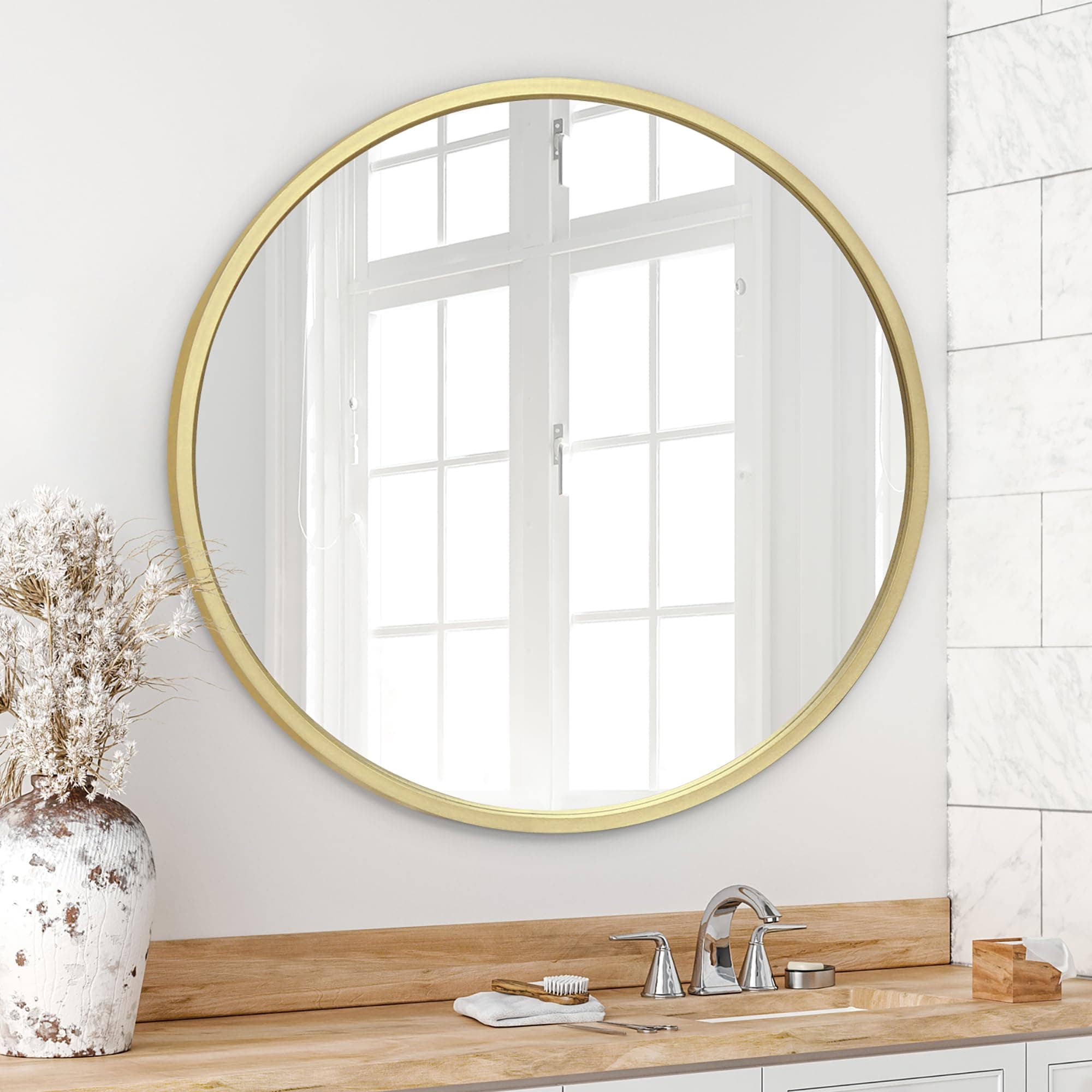 Americanflat 32" Round Mirror - Hanging Mirrors with Durable Frame - Modern Mirror for Bathroom, Bedroom, Living Room - Mirrors for Wall Display and Home Decor - Gold