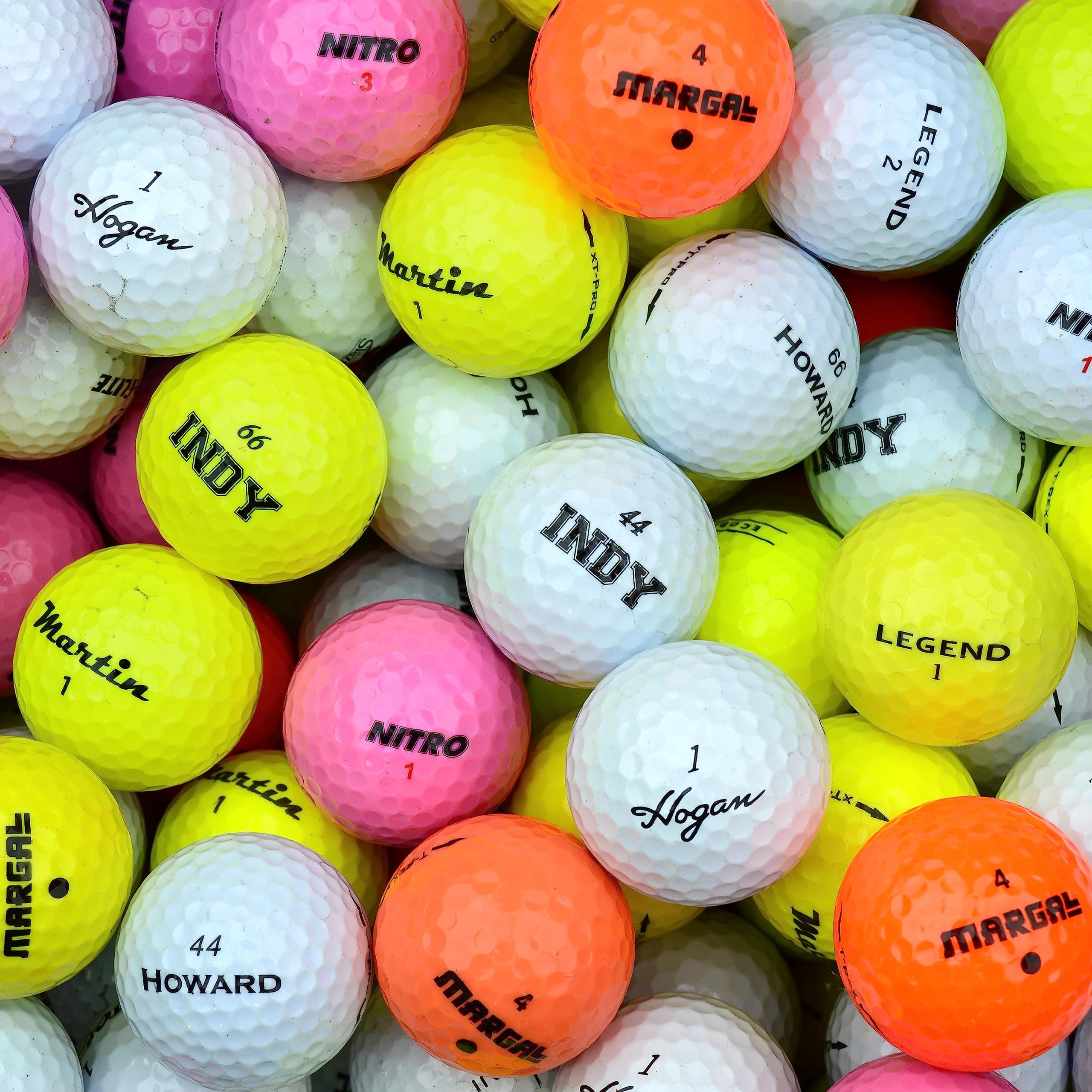 24 Mixed Golf Balls with Carry Bag